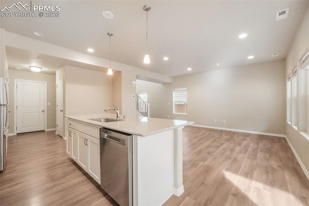 7851 Lathrop View Colorado Springs CO 80924