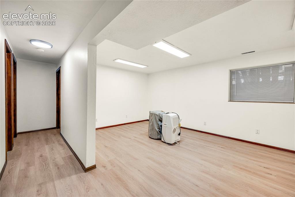 3433 Oak Creek Drive Colorado Springs CO 80906