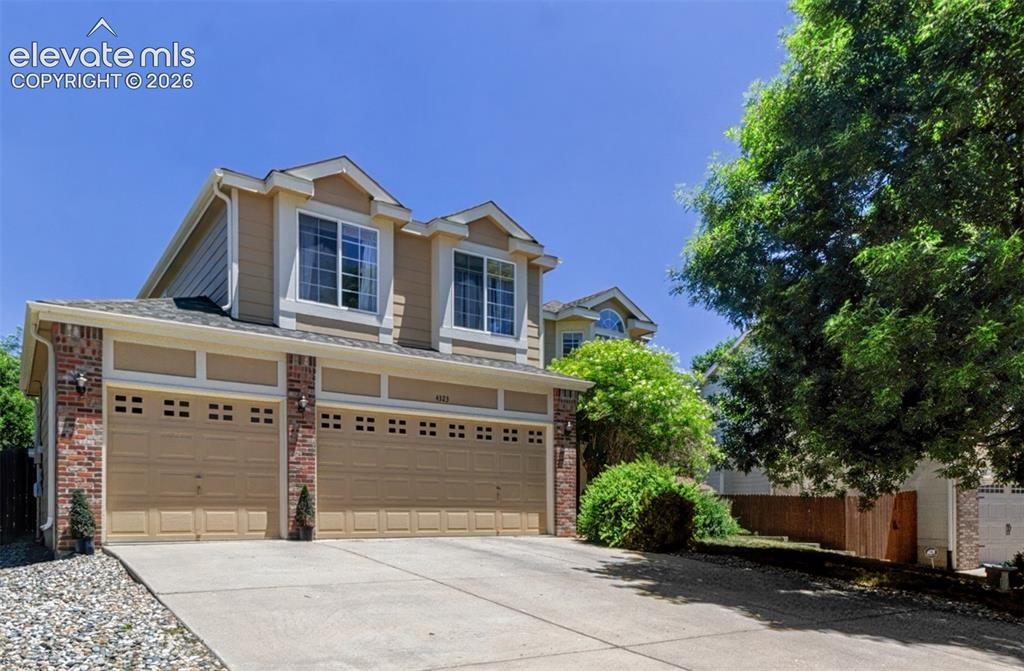 4323 Round Hill Drive Colorado Springs CO 80922