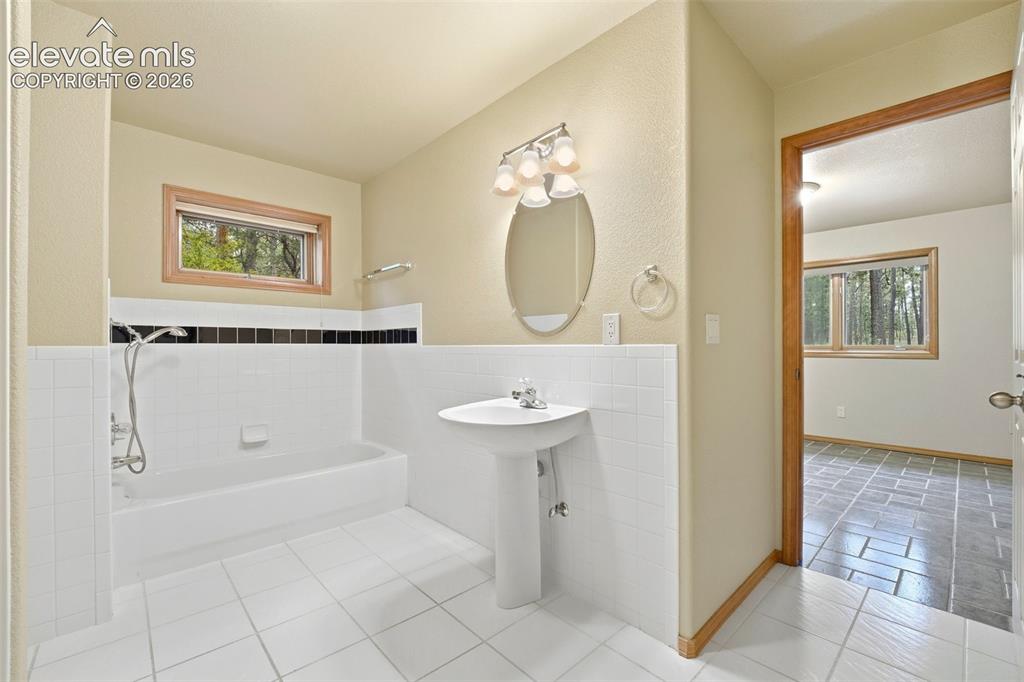 3925 Wavy Oak Drive Colorado Springs CO 80908