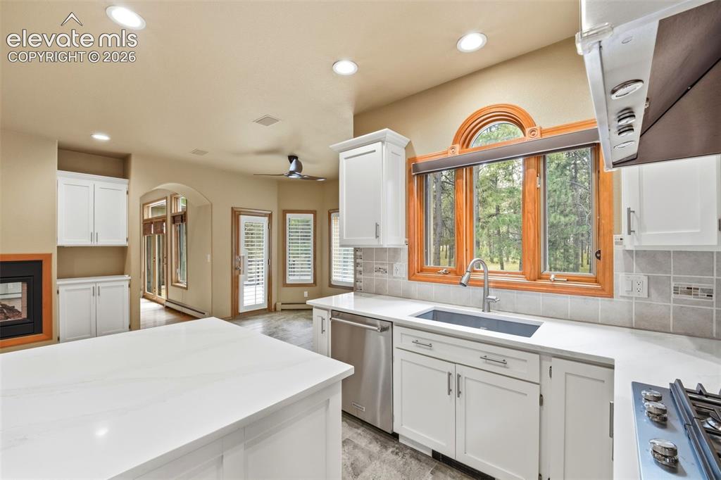 3925 Wavy Oak Drive Colorado Springs CO 80908