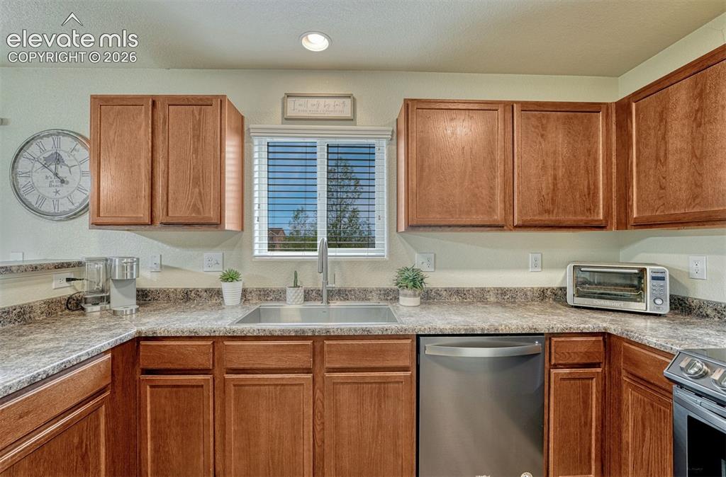 2404 Shady Aspen Drive Colorado Springs CO 80921