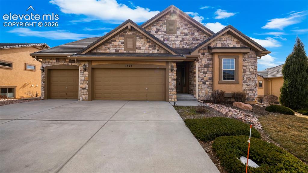 1475 Symphony Heights Monument CO 80132