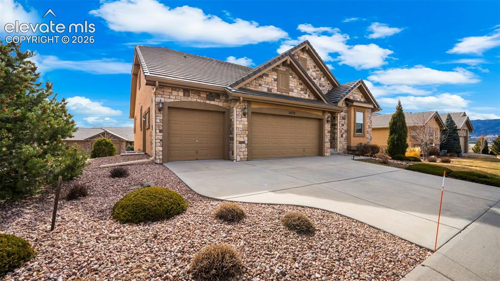 1475 Symphony Heights Monument CO 80132