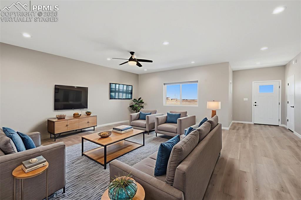 1619 N Calle Rosa Drive Pueblo CO 81007
