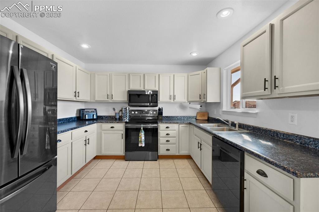 629 S Aguilar Drive Pueblo CO 81007