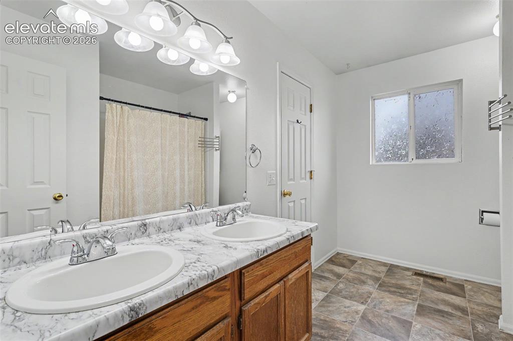 4918 Witches Hollow Lane Colorado Springs CO 80911