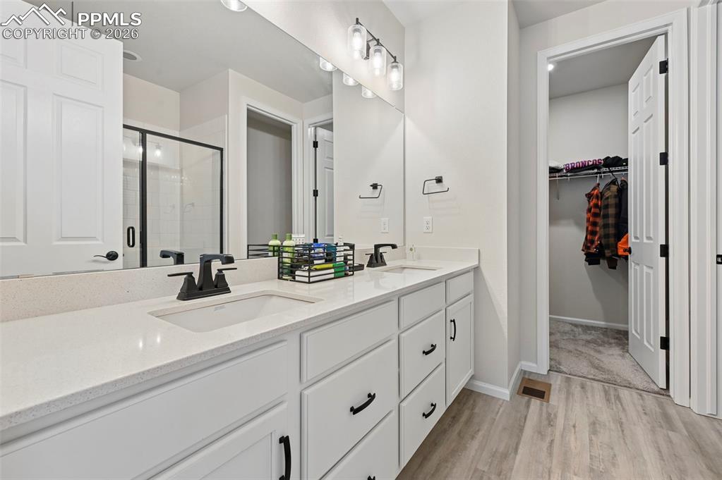 3964 Haleyville Court Aurora CO 80019