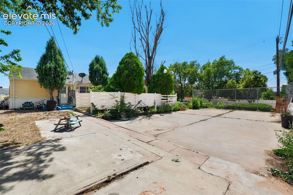 1317 Alexander Circle Pueblo CO 81001