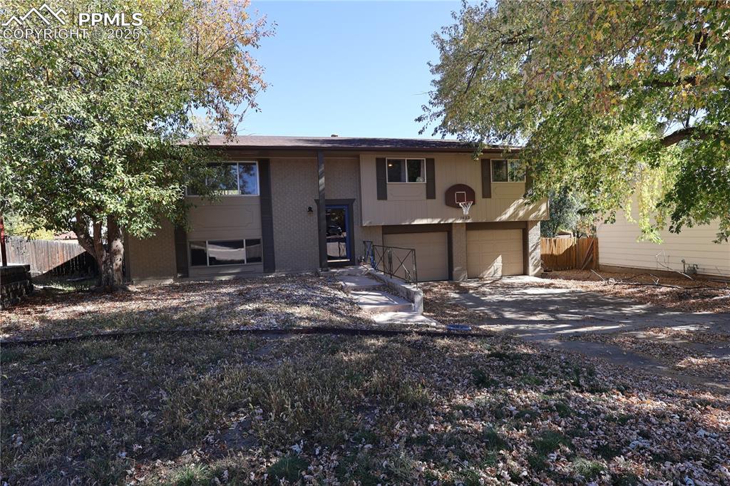 1623 James Circle Colorado Springs CO 80915