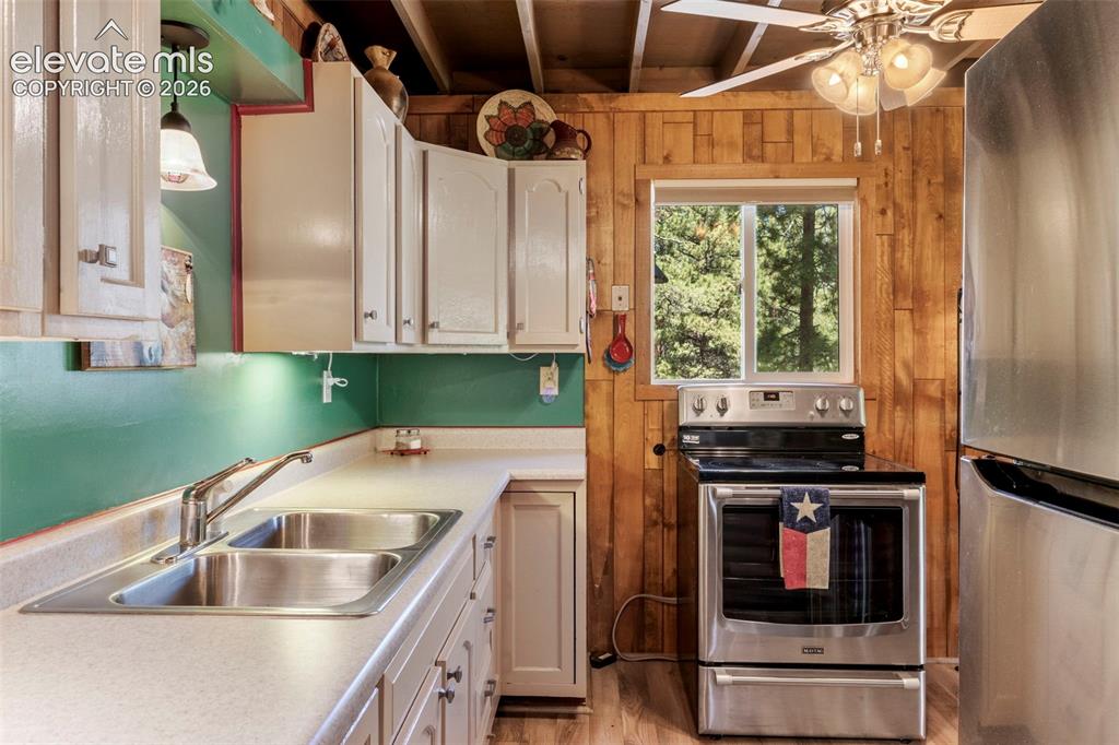 546 Pulver Road Lake George CO 80827