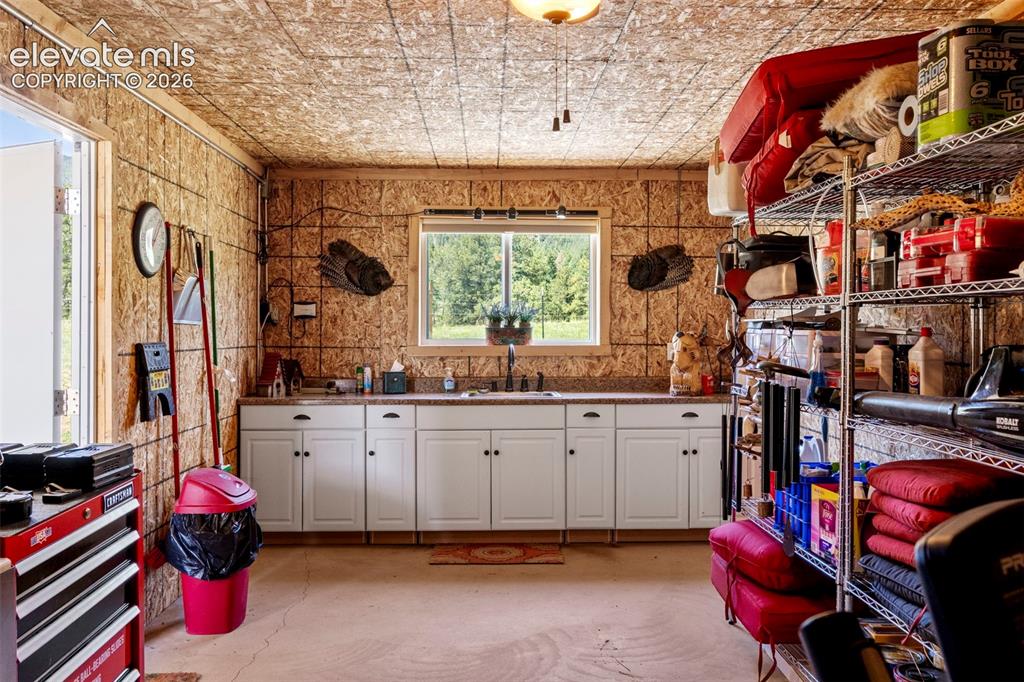 546 Pulver Road Lake George CO 80827