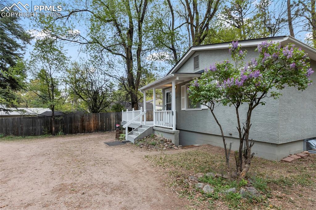 1527 W Cheyenne Road Colorado Springs CO 80906