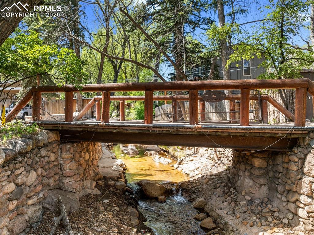 1527 W Cheyenne Road Colorado Springs CO 80906