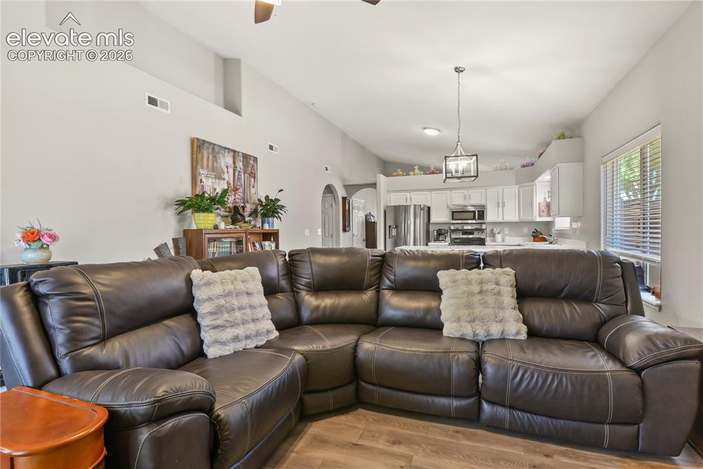 932 Pinecrest Drive Pueblo CO 81005