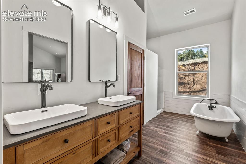 2270 Pikes Peak Drive Florissant CO 80816