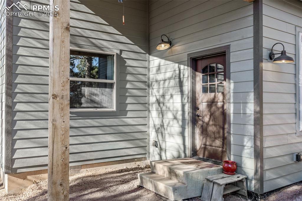 2270 Pikes Peak Drive Florissant CO 80816