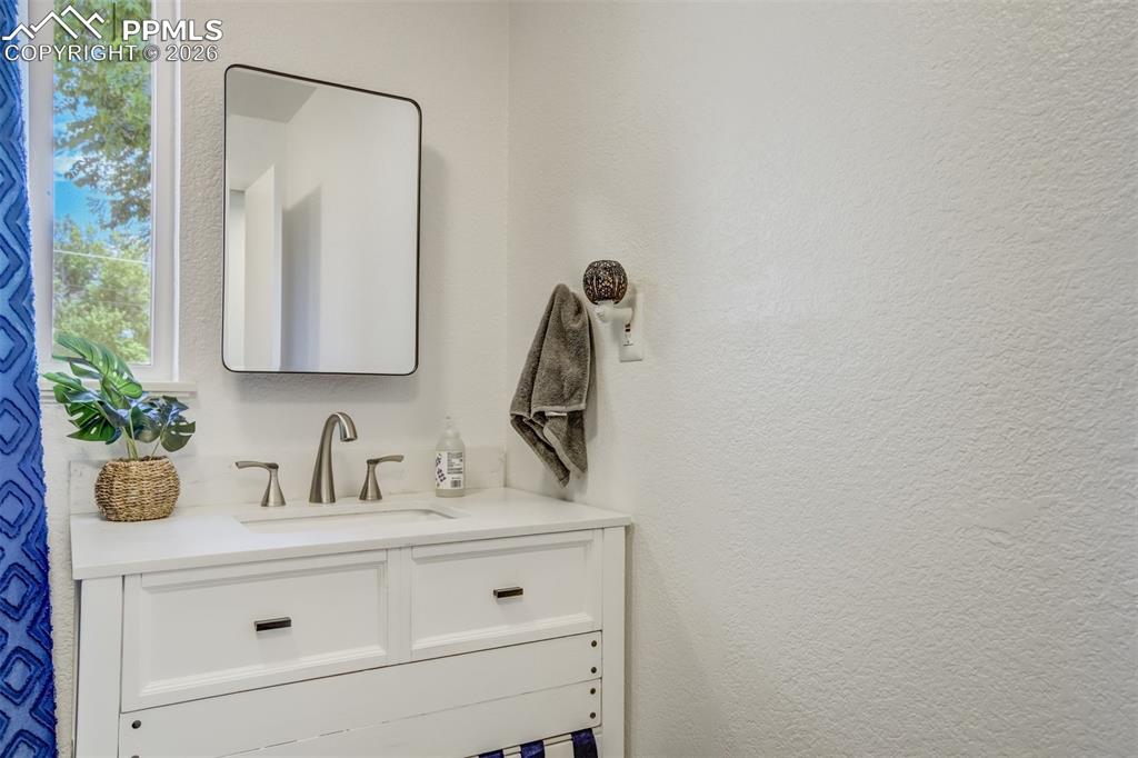807 Bryce Drive Colorado Springs CO 80910