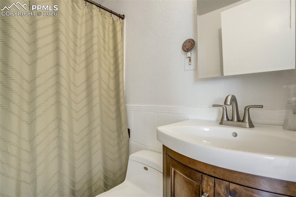 807 Bryce Drive Colorado Springs CO 80910