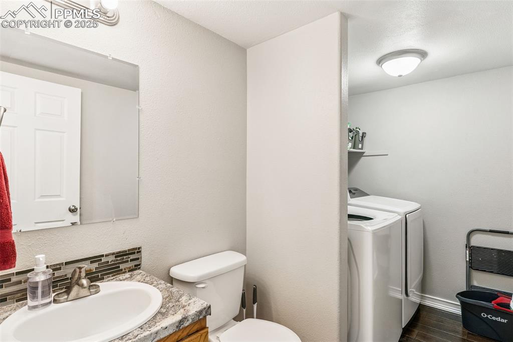 9558 Yukon Way Colorado Springs CO 80925