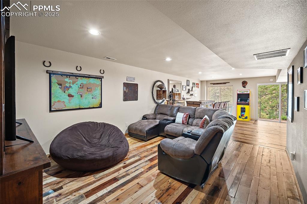 9845 Mesa Road Cascade CO 80809