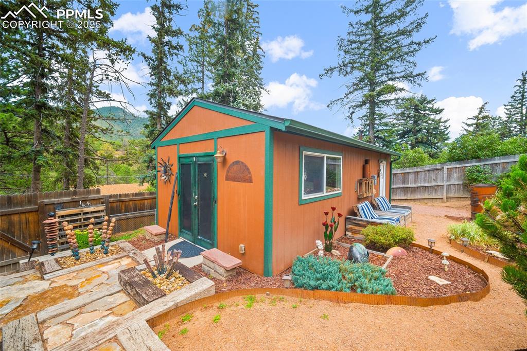 9845 Mesa Road Cascade CO 80809