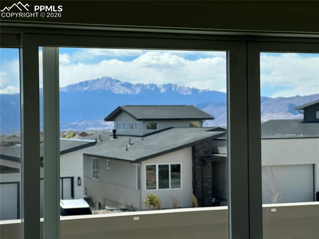 9276 Glitter Way Colorado Springs CO 80924