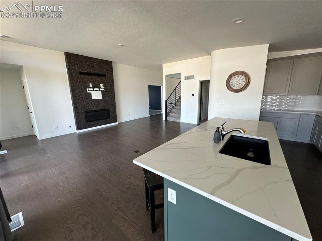 9276 Glitter Way Colorado Springs CO 80924
