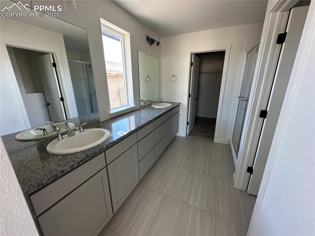 9276 Glitter Way Colorado Springs CO 80924