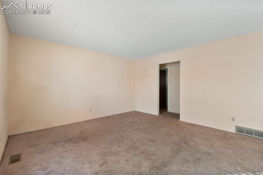 4096 London Lane Colorado Springs CO 80916