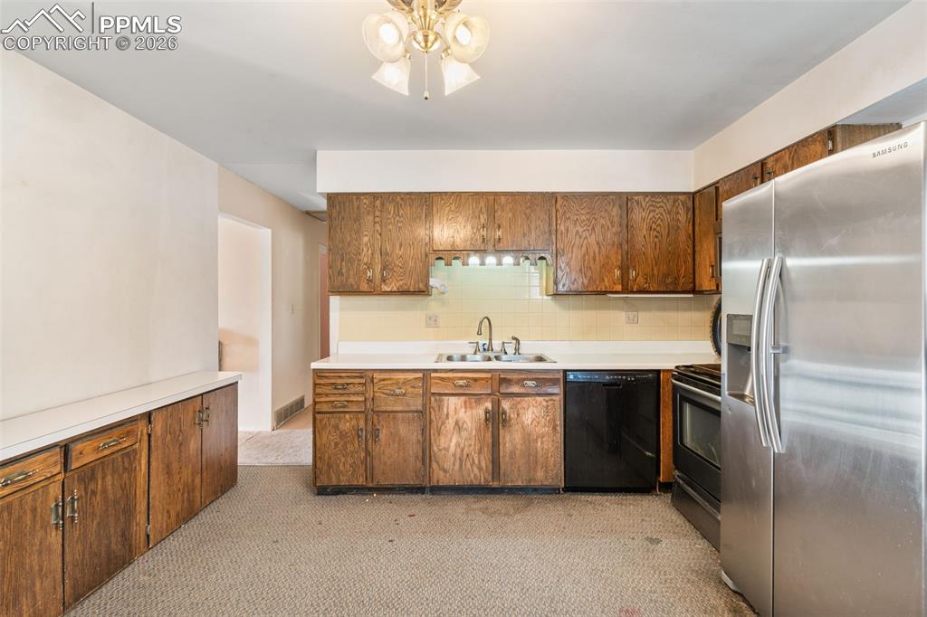 4096 London Lane Colorado Springs CO 80916