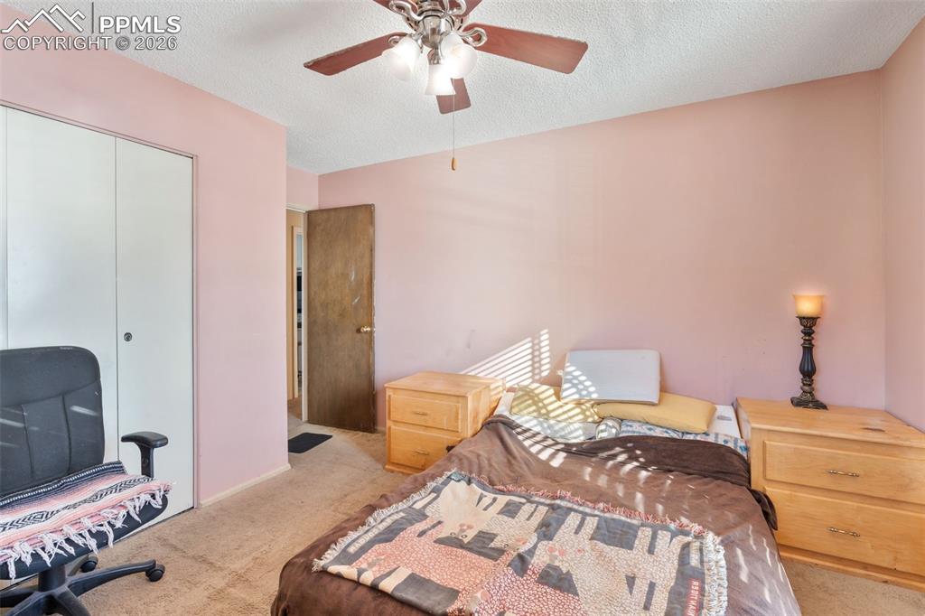 4096 London Lane Colorado Springs CO 80916