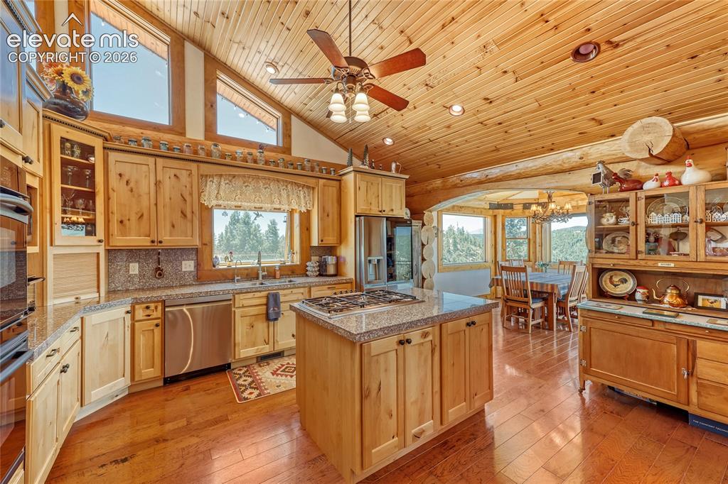 13035 Deer Ridge Way Larkspur CO 80118