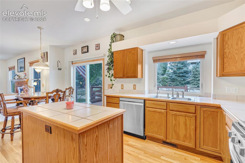 15701 Split Creek Drive Monument CO 80132
