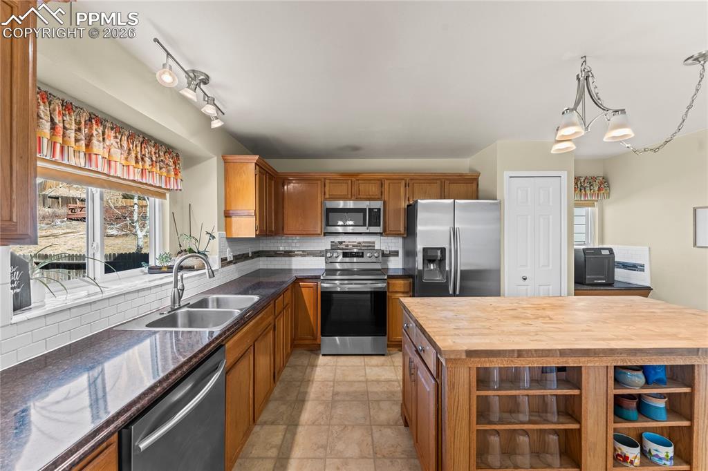 7190 Churchwood Circle Colorado Springs CO 80918