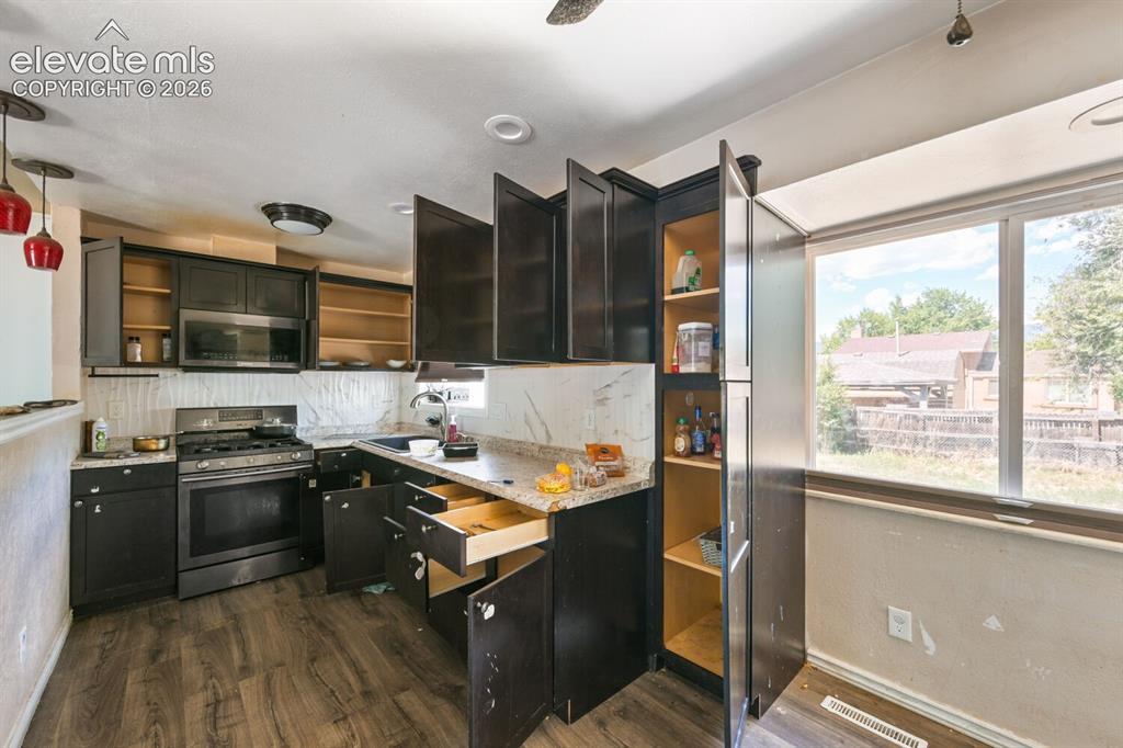 2438 Barkman Drive Colorado Springs CO 80916