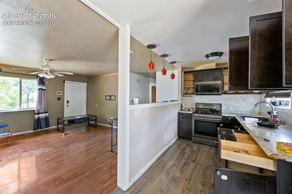 2438 Barkman Drive Colorado Springs CO 80916