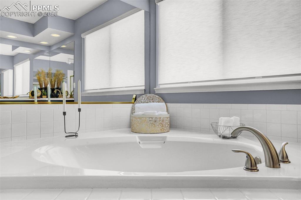 15510 Jessie Drive Colorado Springs CO 80921