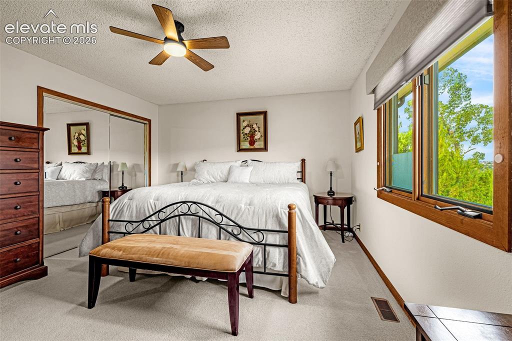 5160 Thistle Court Colorado Springs CO 80917