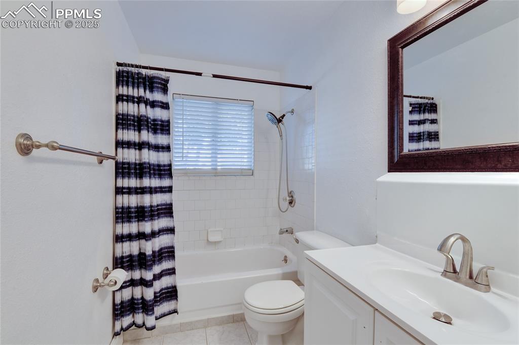 4450 Wordsworth Circle Colorado Springs CO 80916