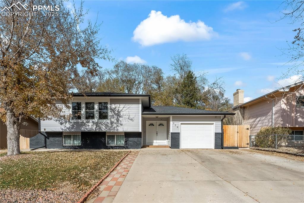 526 Griffith Way Colorado Springs CO 80911