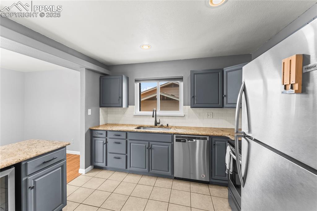 526 Griffith Way Colorado Springs CO 80911