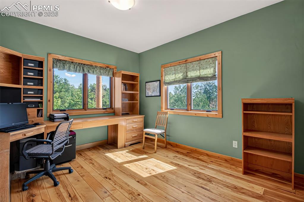 255 Summit Road Manitou Springs CO 80829