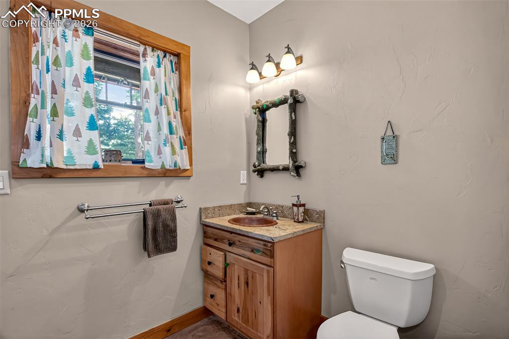 255 Summit Road Manitou Springs CO 80829