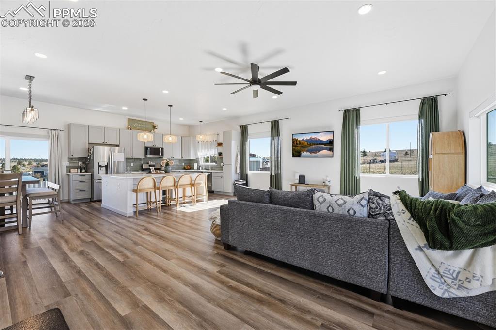 1421 Will Scarlet Drive Divide CO 80814