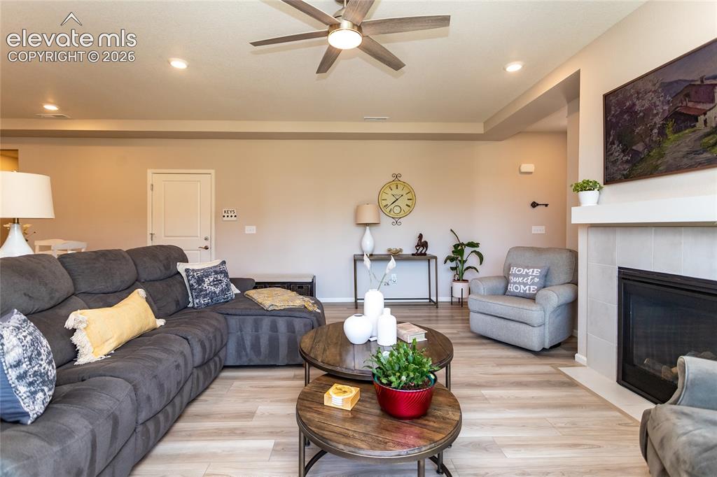 5913 Haster Grove Colorado Springs CO 80927