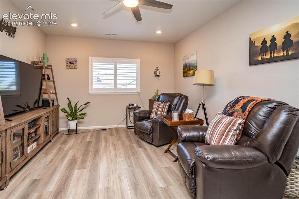 5913 Haster Grove Colorado Springs CO 80927