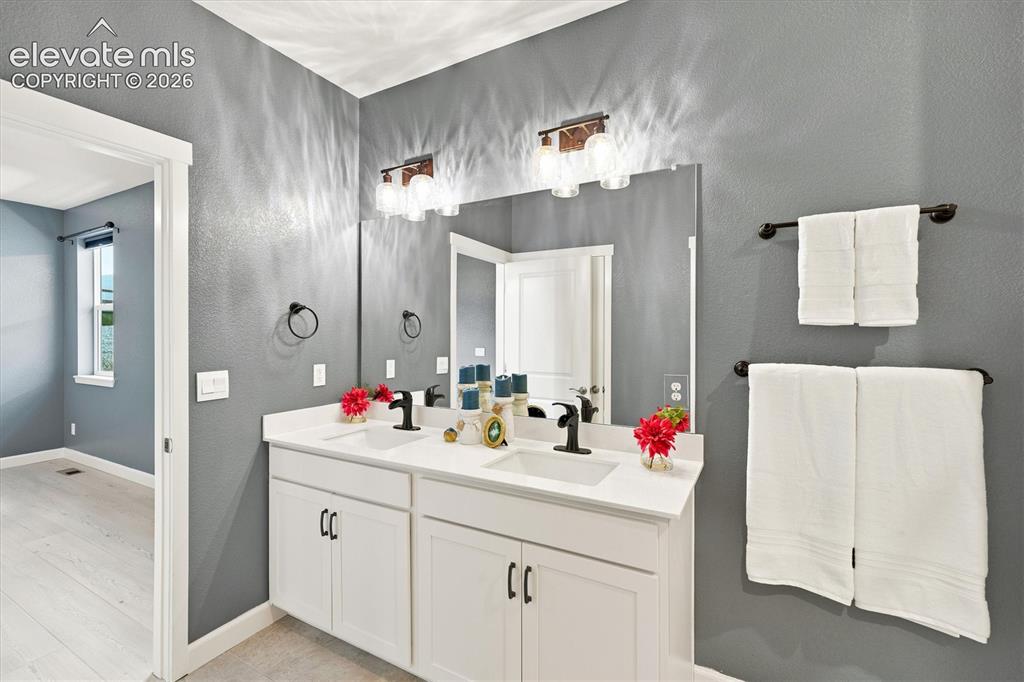 15937 Little Bluestem Road Monument CO 80132