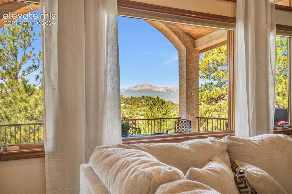 4968 Stonehill Road Colorado Springs CO 80918
