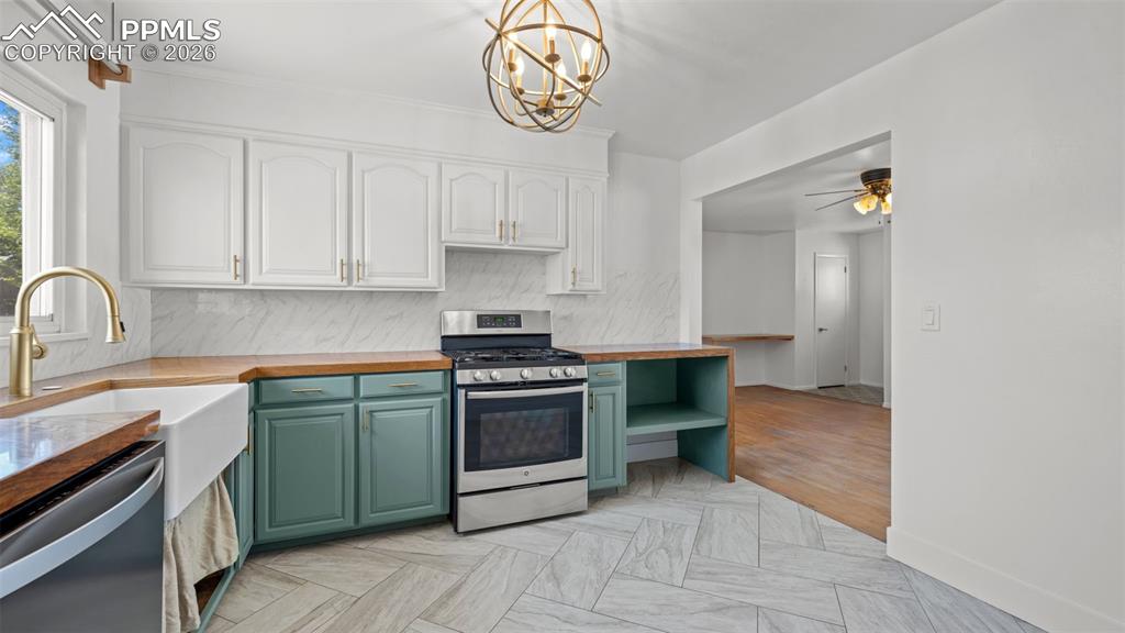 109 Davie Drive Colorado Springs CO 80911